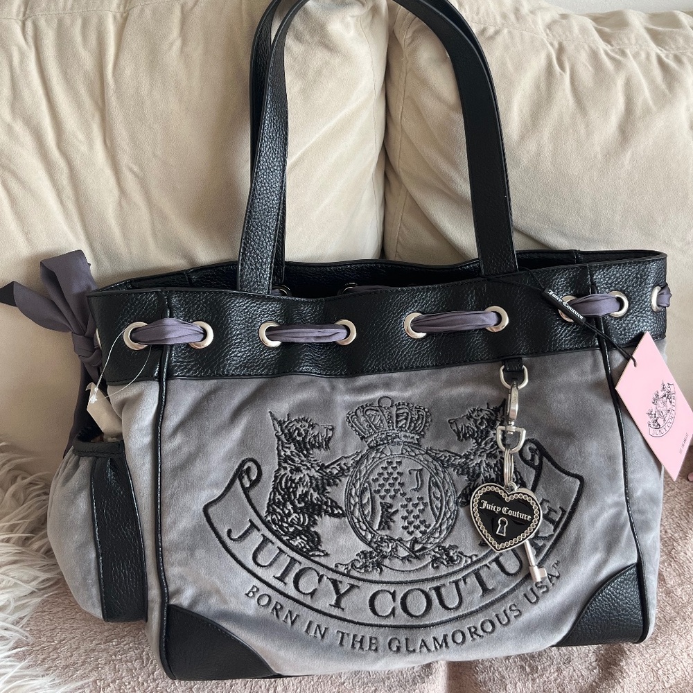 Juicy Couture daydreamer gray black Scottie dog twig dog 2000s Y2K